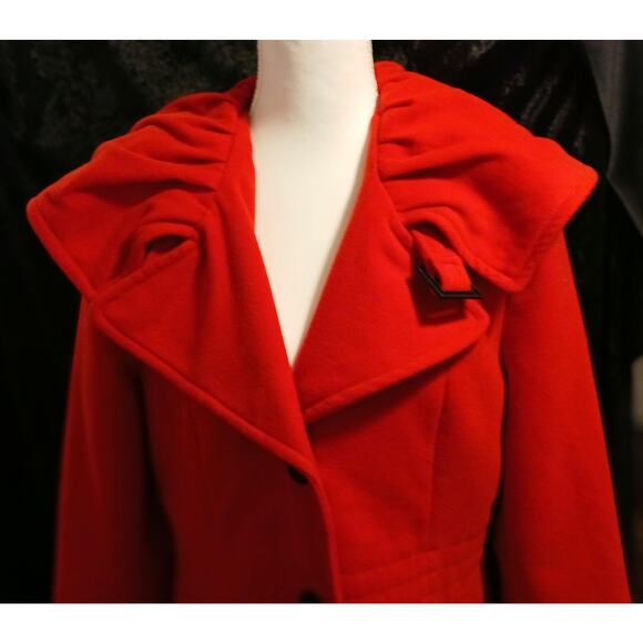 Venus Red Full High Collar Long Winter Coat - Picture 6 of 7